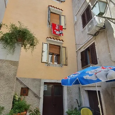 Franceska Apartmán