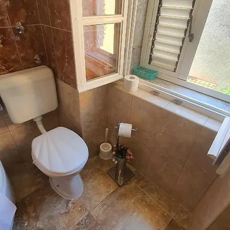 Franceska Appartement *