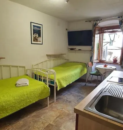 Franceska Appartement *