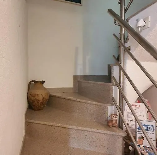 アパート Franceska